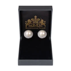 Centred Pearl Earrings*Royal Collection Shop