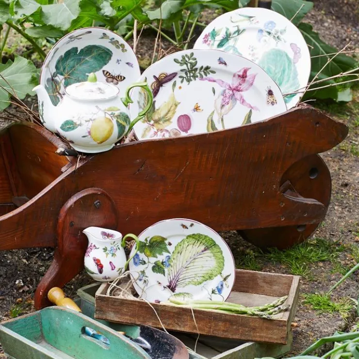 Chelsea Porcelain 4 Cup Teapot*Royal Collection Shop Best